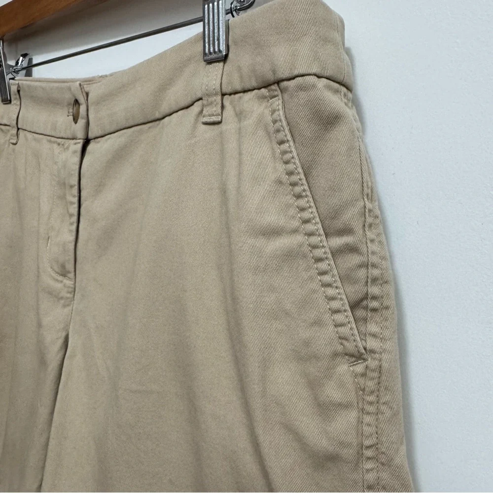 J. Crew Factory 7” Classic Chino Shorts Women Size 8 Khaki Uniform Preppy - Picture 4 of 11